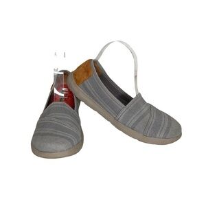 Bear Traps Gray Imani Flat Comfort Shoes